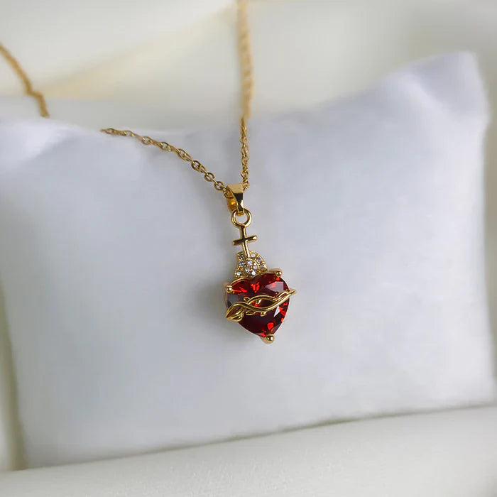 Collar Sagrado Corazón: Fe para tu cuello